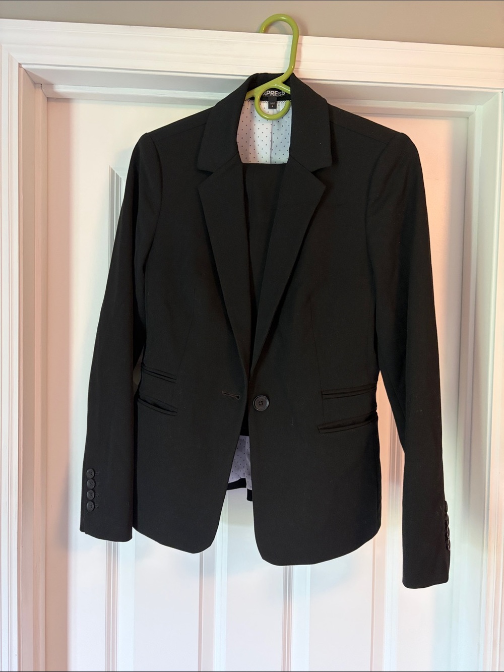 Multi-Piece Express Black Single-Button Women's Suit - Skirt and Pants included